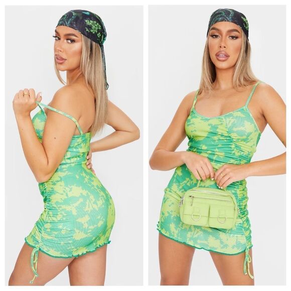 PrettyLittleThing Bodycon Dress Green Tie Dye NEW US 2 Club - Picture 2 of 12